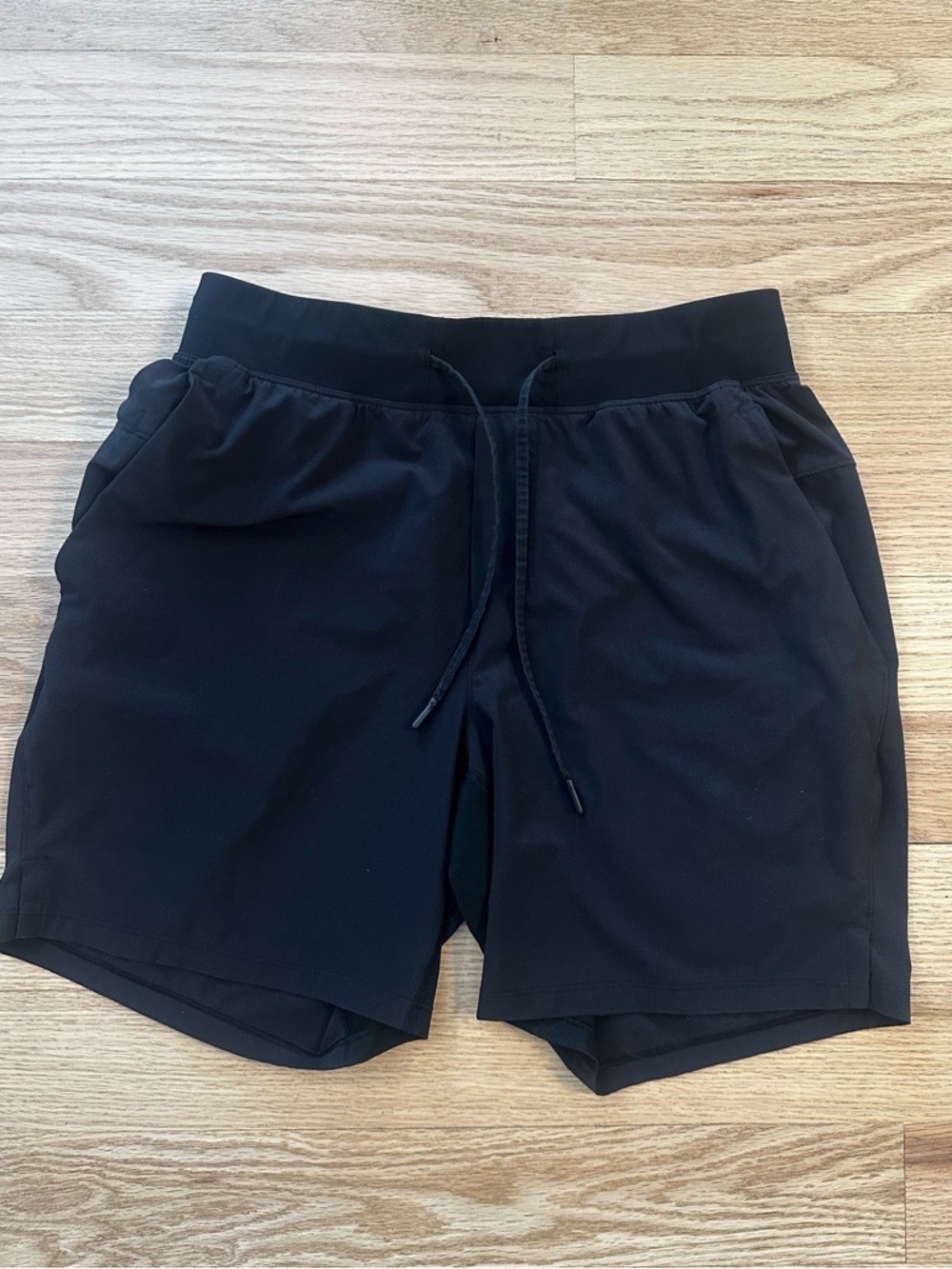 Men’s lululemon shorts